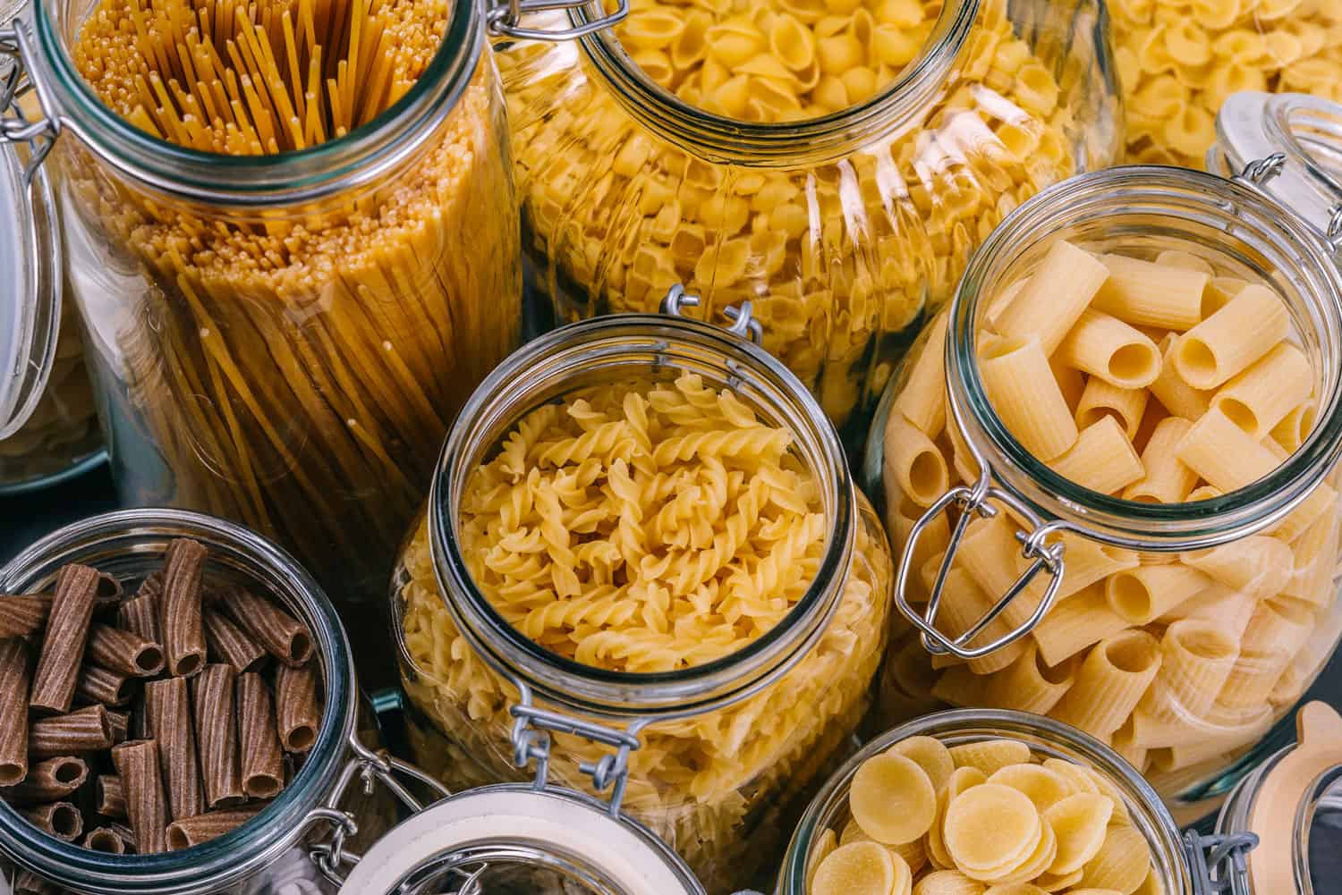 Photo-of-different-pasta-types-in-large-glass-jars